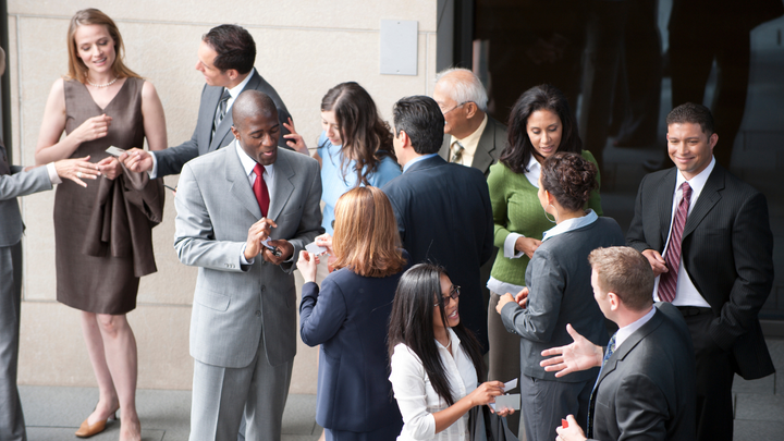 How to Get a Job Without Applying for It: The Power of Effective Networking